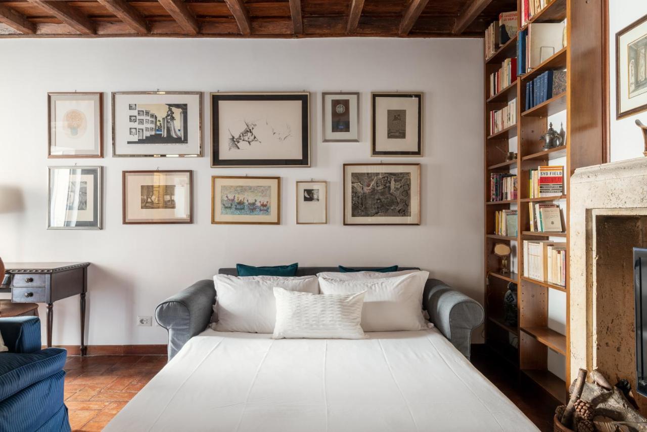 Domus Quiritum Charming, Appartamento D'Epoca A Campo De' Fiori Rome Extérieur photo