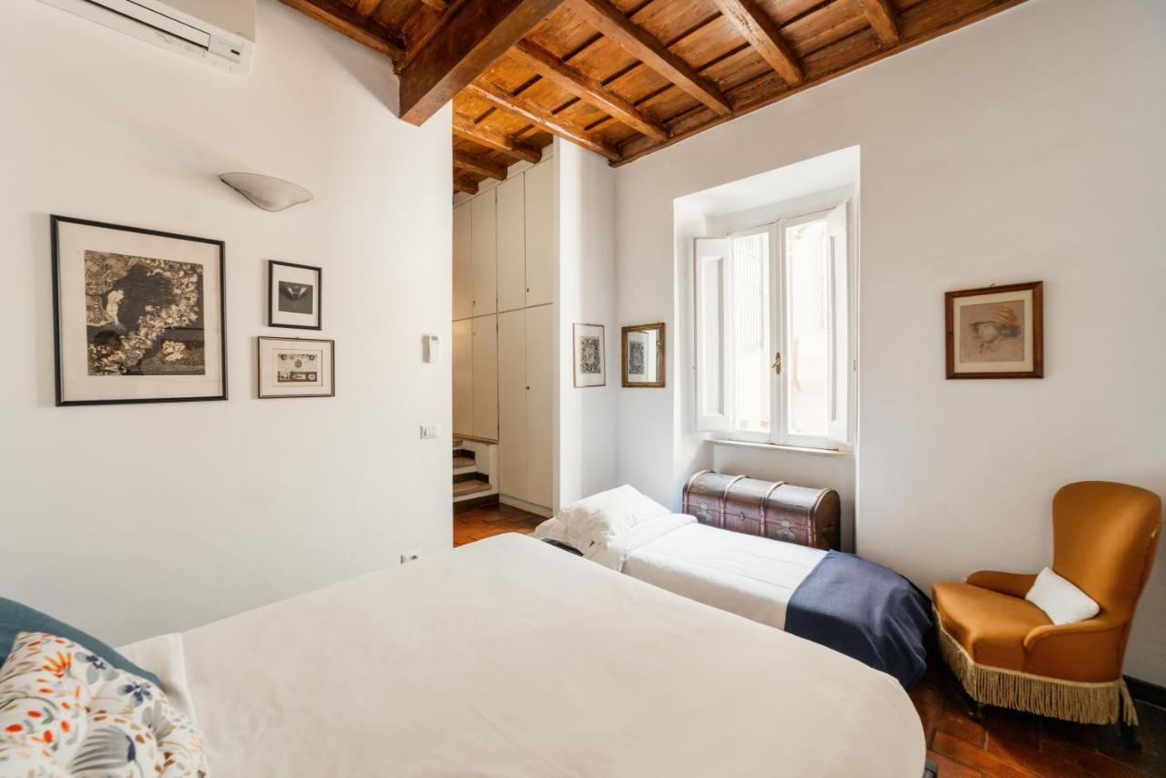 Domus Quiritum Charming, Appartamento D'Epoca A Campo De' Fiori Rome Extérieur photo