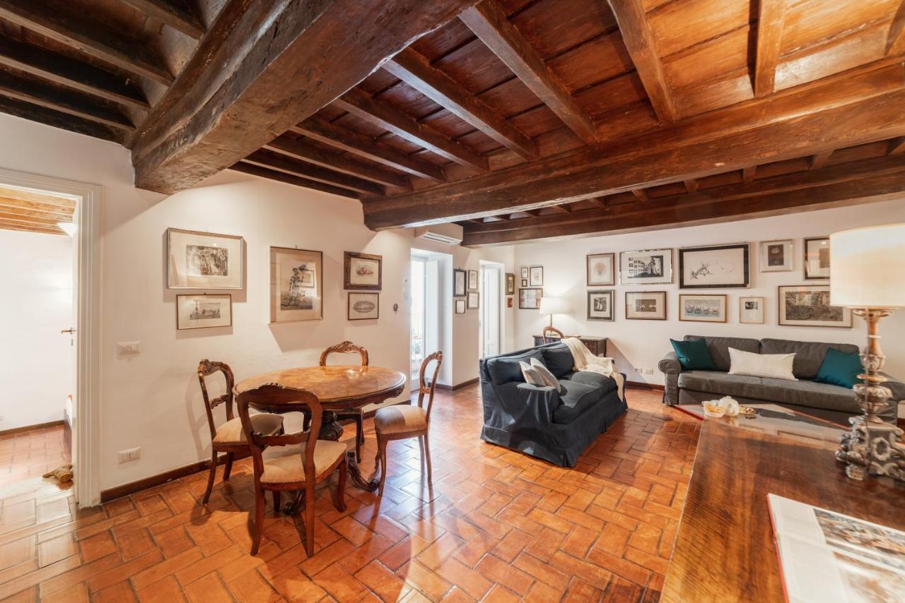Domus Quiritum Charming, Appartamento D'Epoca A Campo De' Fiori Rome Extérieur photo
